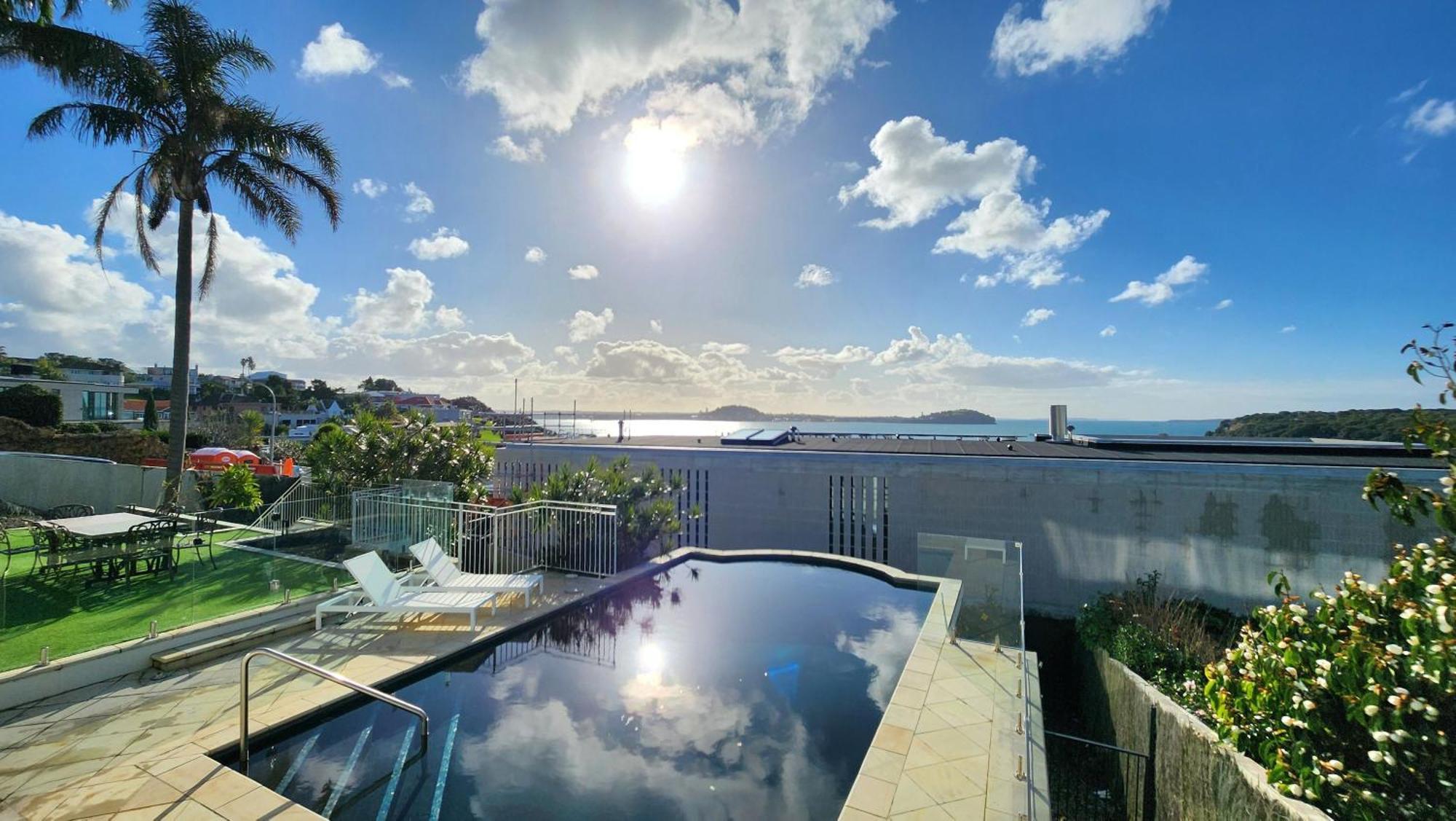 Villa Orakei Grandeur Mansion With Sea Views & Pool Auckland Exterior foto